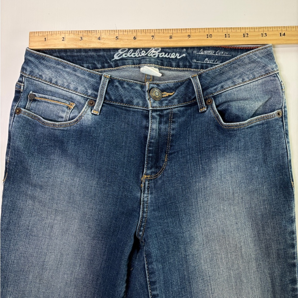 Eddie Bauer Women’s Bootcut Jeans Size 2 Slightly Curvy Fit Medium Wash Stretch - Picture 5 of 12